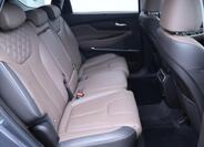 Hyundai Santa Fe 16