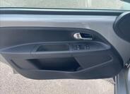 Volkswagen up! 15
