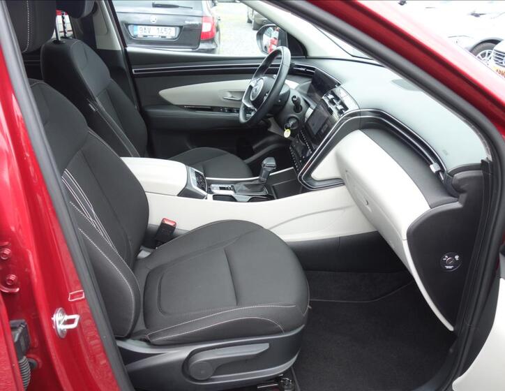 Hyundai Tucson 11