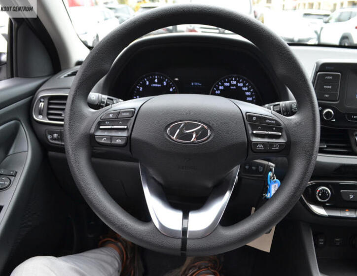 Hyundai i30 26