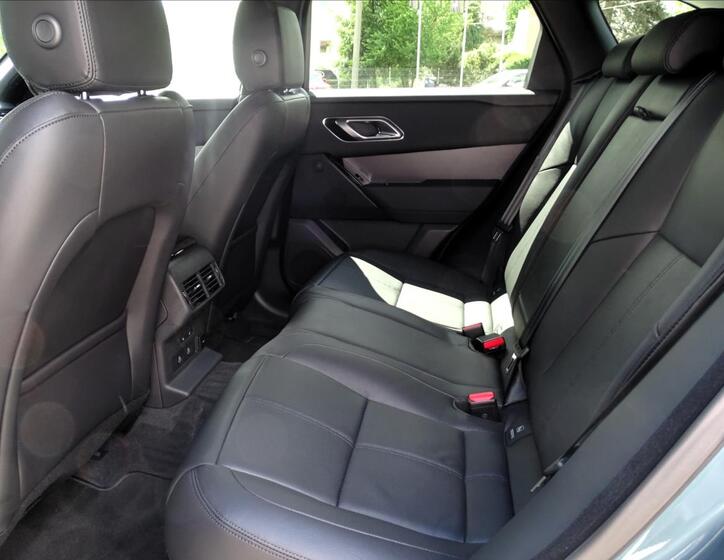 Land Rover Range Rover Velar 21