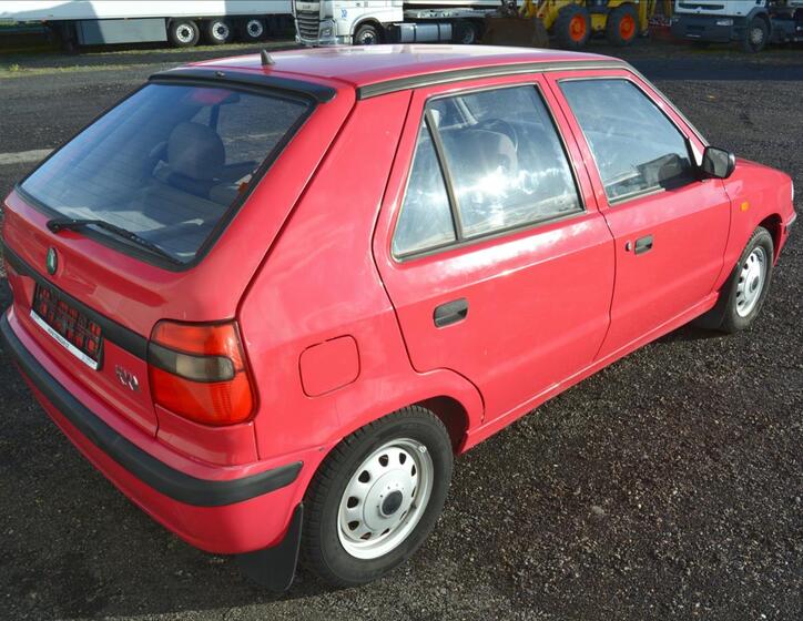 Škoda Felicia 9