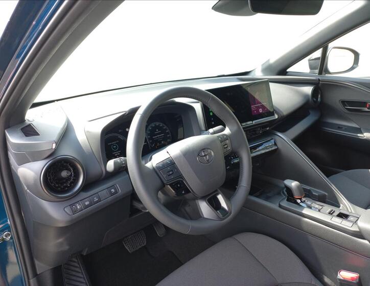 Toyota C-HR 10