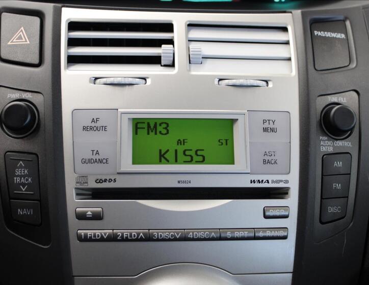 Toyota Yaris 21