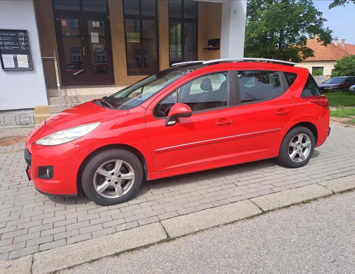 Peugeot 207 4