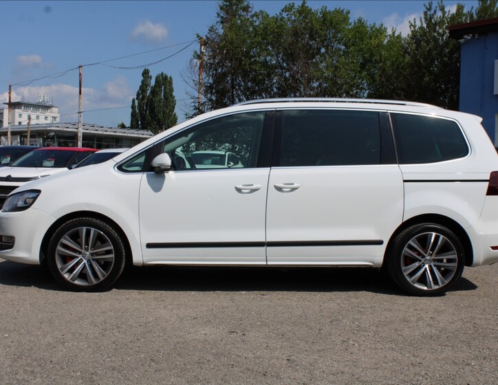 Volkswagen Sharan 8