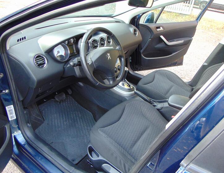 Peugeot 308 10