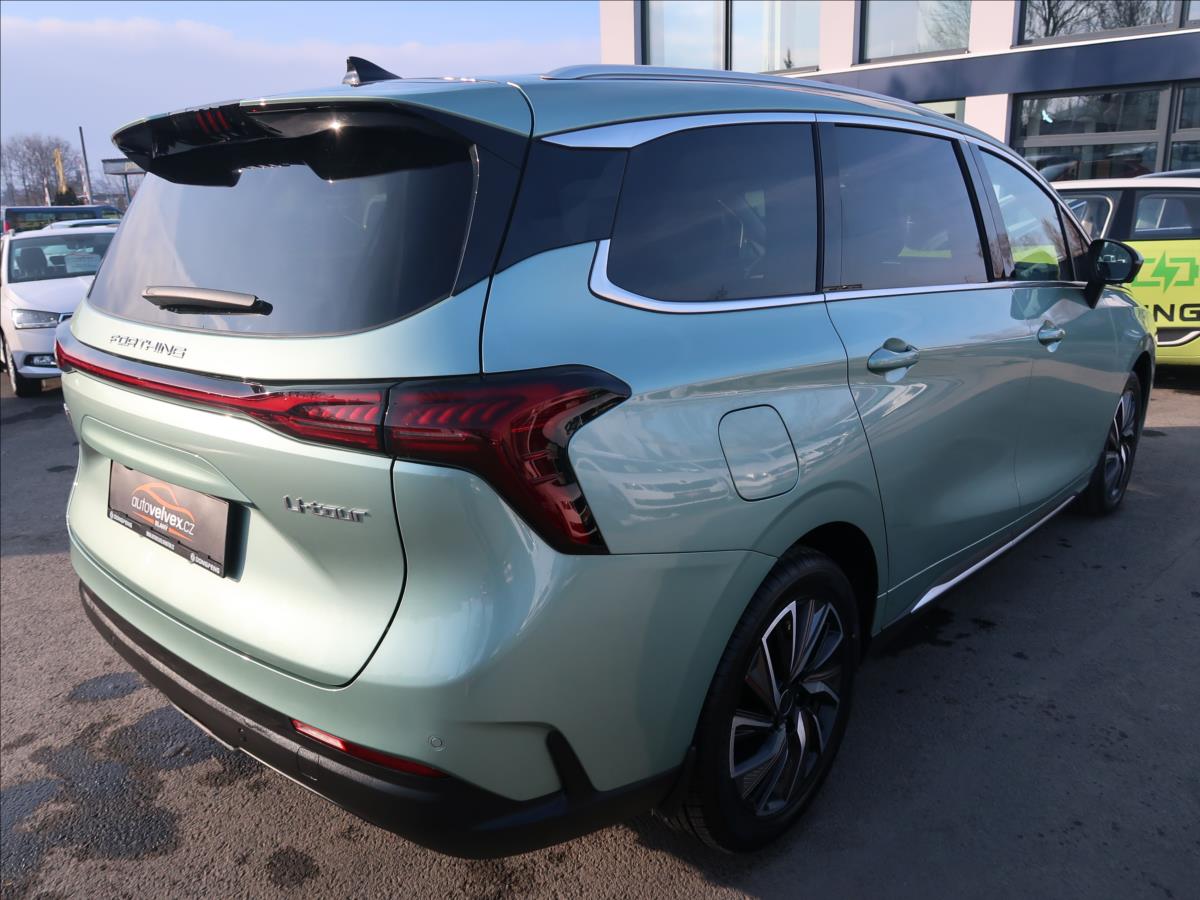 Dongfeng U-Tour