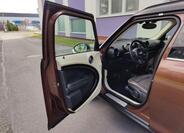 Mini Countryman 9