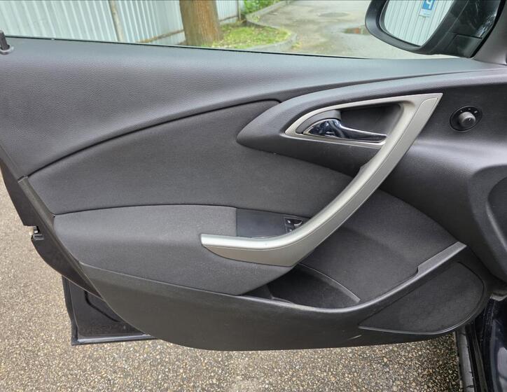 Opel Astra 18