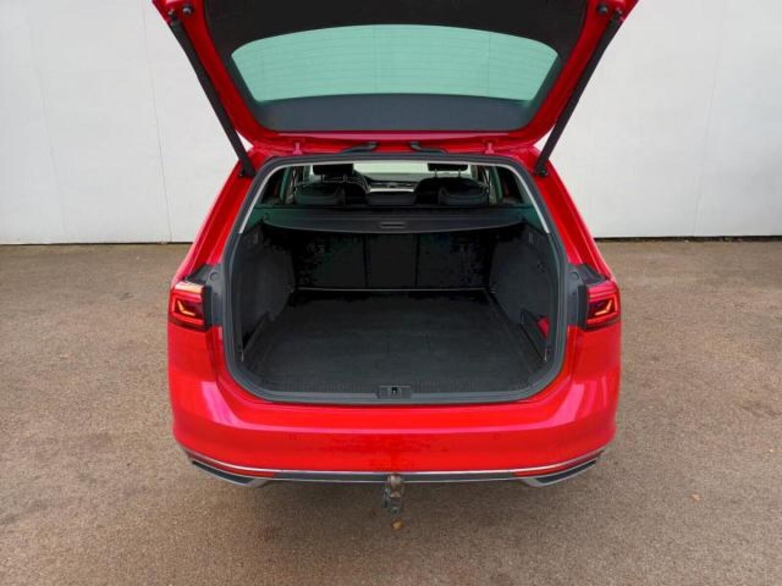 Volkswagen Passat 30