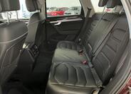Volkswagen Touareg 38