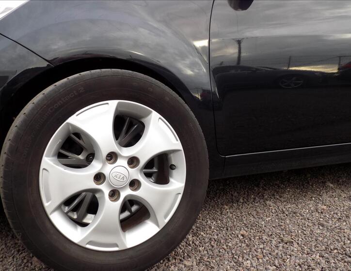KIA Venga 10