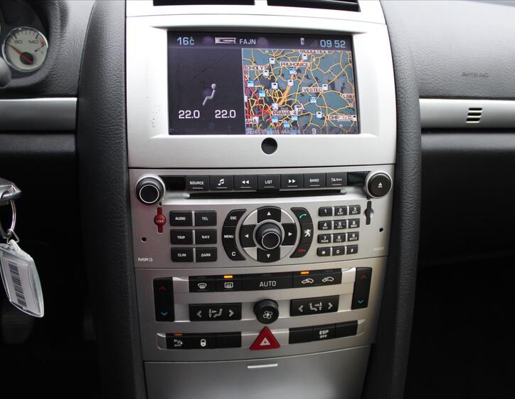 Peugeot 407 18