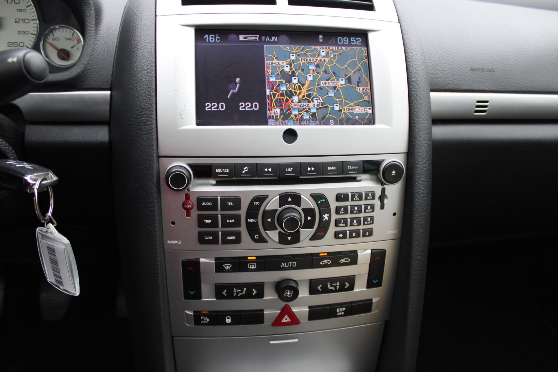 Peugeot 407