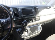 Volkswagen Multivan 16