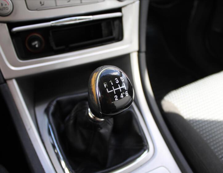 Ford Mondeo 16