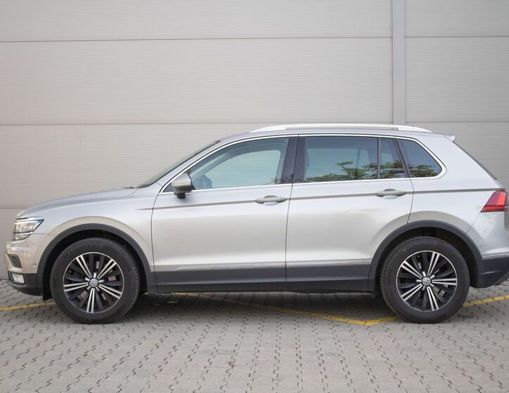 Volkswagen Tiguan 8