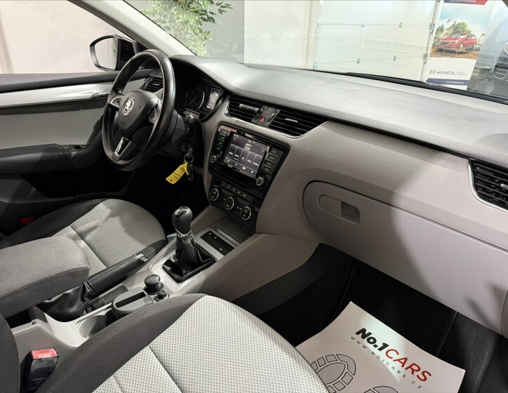 Škoda Octavia 16