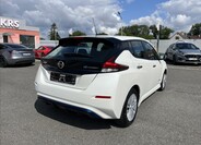 Nissan Leaf 5