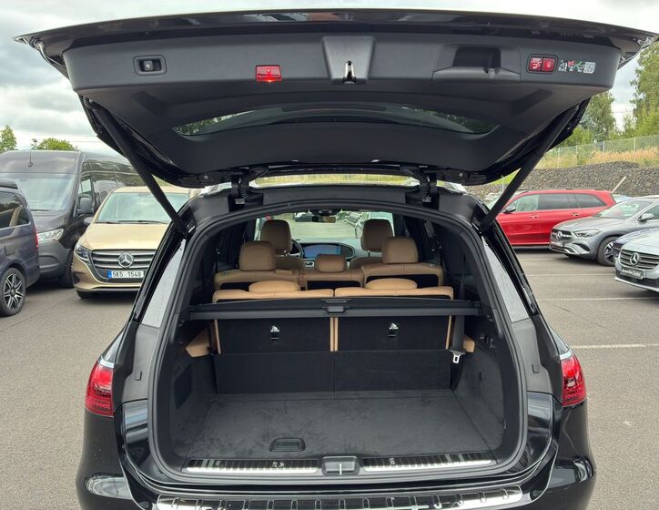 Mercedes-Benz GLS 10
