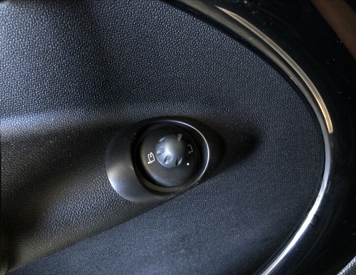 Mini Countryman 22