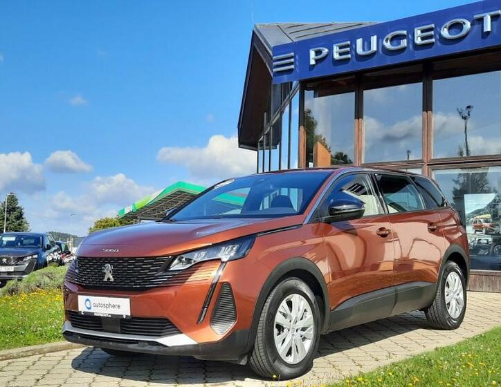 Peugeot 5008 1