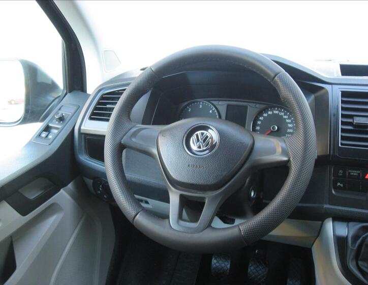 Volkswagen Transporter 24