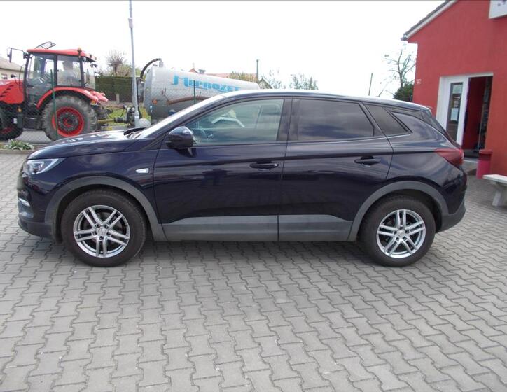 Opel Grandland X 4