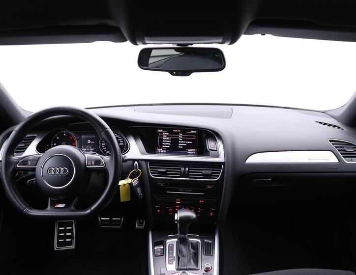 Audi A4 28