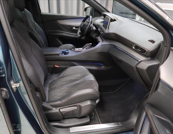 Peugeot 5008 11