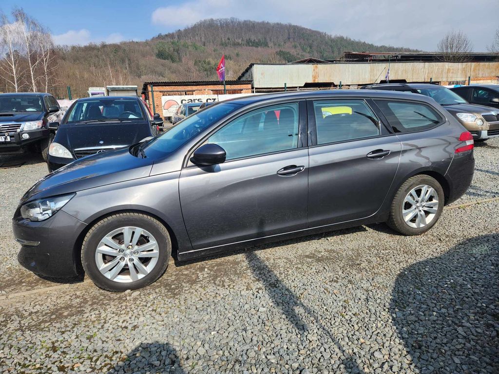 Peugeot 308