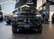 Jeep Grand Wagoneer 12