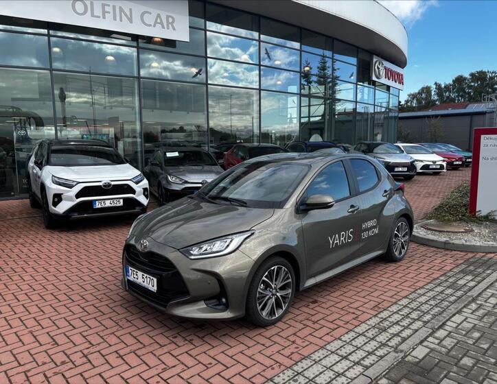 Toyota Yaris 1