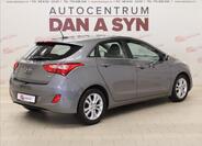 Hyundai i30 4
