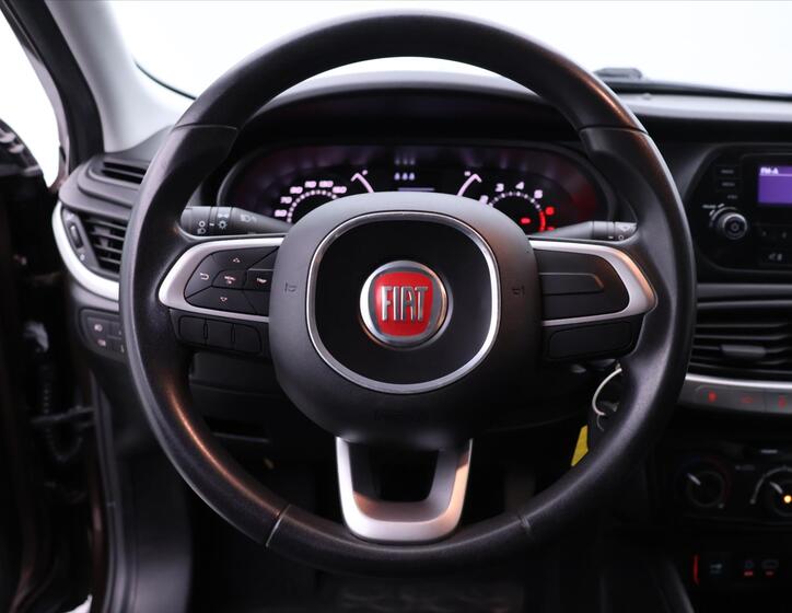 Fiat Tipo 19