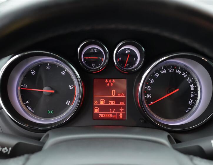 Opel Zafira 22