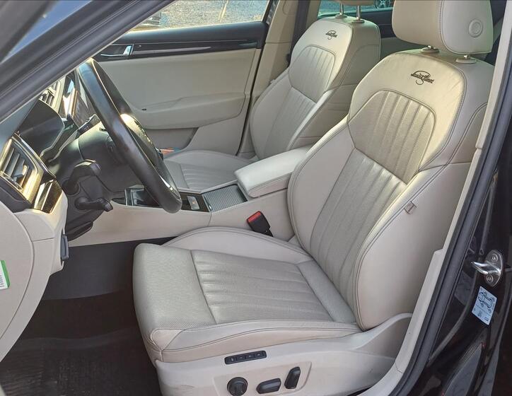 Škoda Superb 18