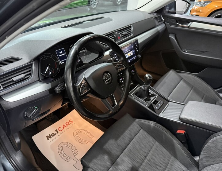 Škoda Superb 7