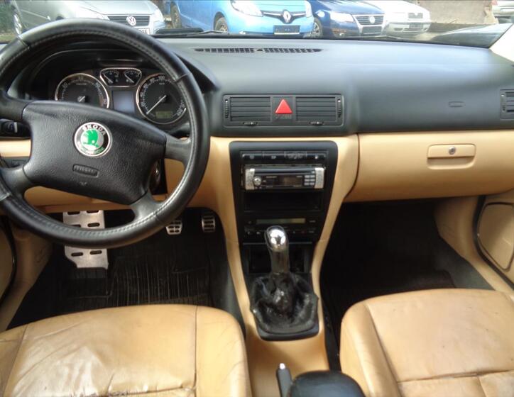 Škoda Octavia 8