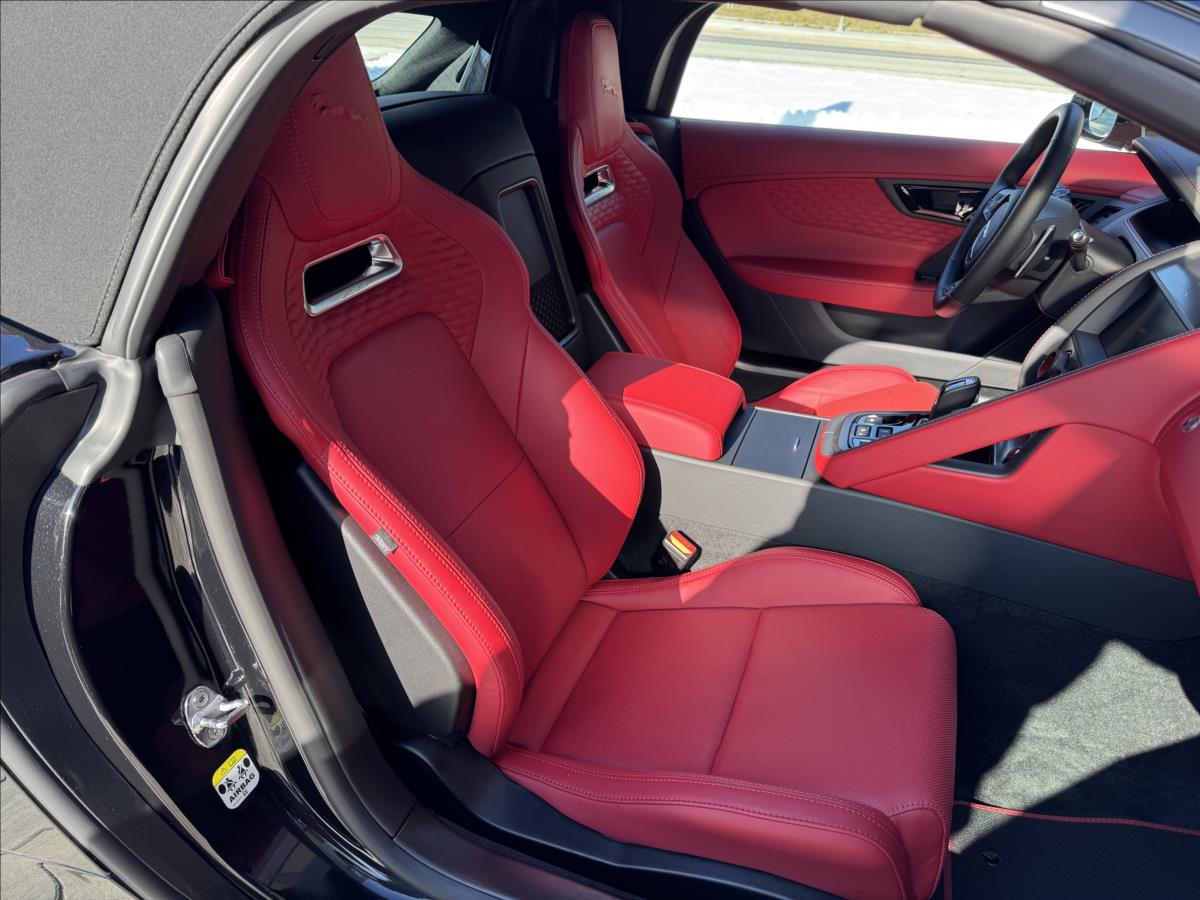 Jaguar F-Type