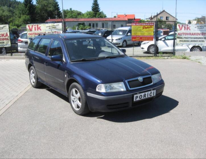 Škoda Octavia 1