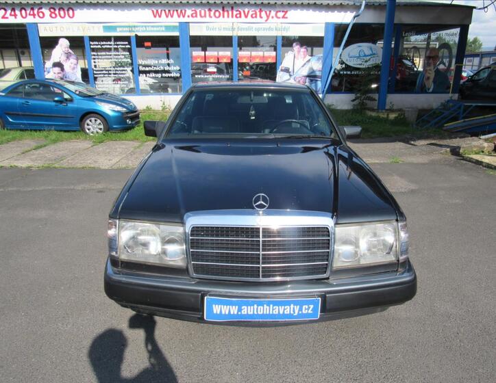 Mercedes-Benz Třídy E 2