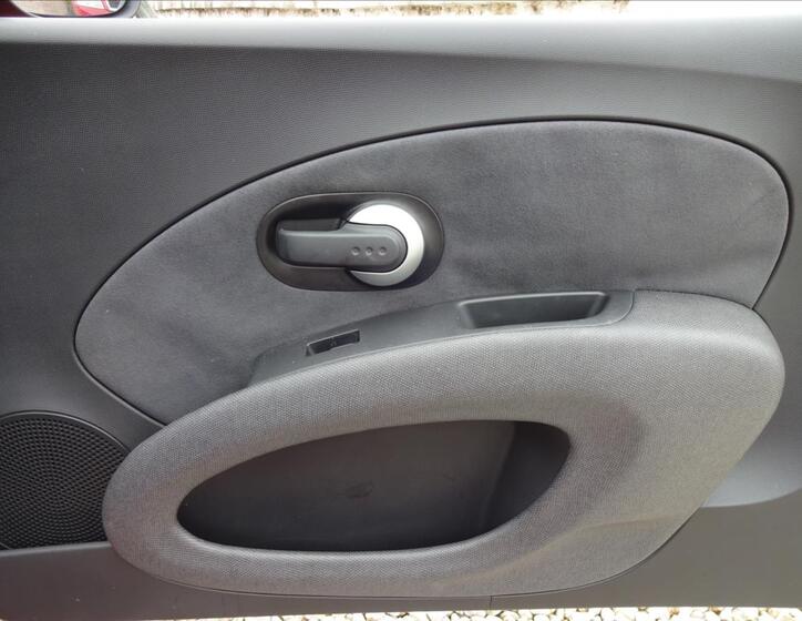 Nissan Micra 34
