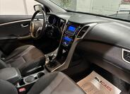 Hyundai i30 13