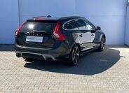 Volvo V60 9