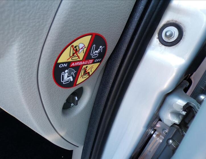 Renault Modus 19