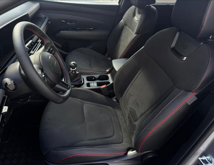 Hyundai Tucson 4