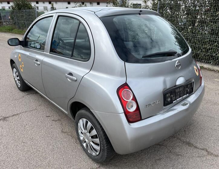 Nissan Micra 8