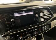 Volkswagen Caravelle 11